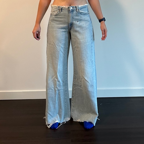 Wide Zara Jeans - Picture 2 of 3